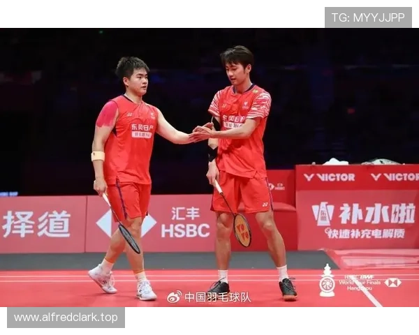 国羽强势出击世界羽联巡回赛多项争冠引发关注新老结合展现整体实力